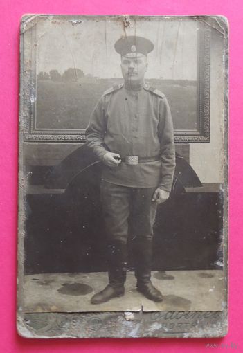 Фото кабинет-портрет "Русский солдат", до 1917 г.