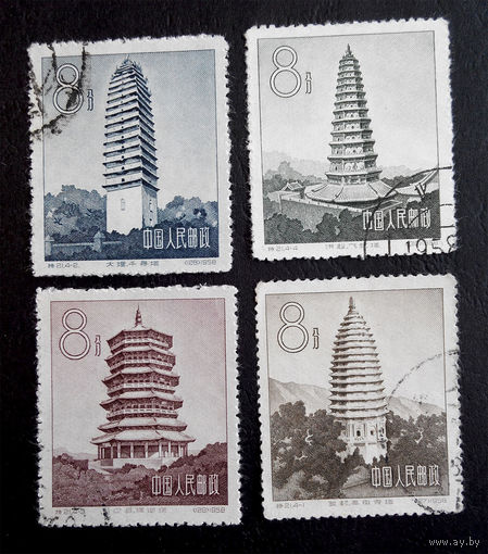 Китай. 1958 г. Китайские пагоды. Архитектура, полная серия из 4 марок #0001-A1