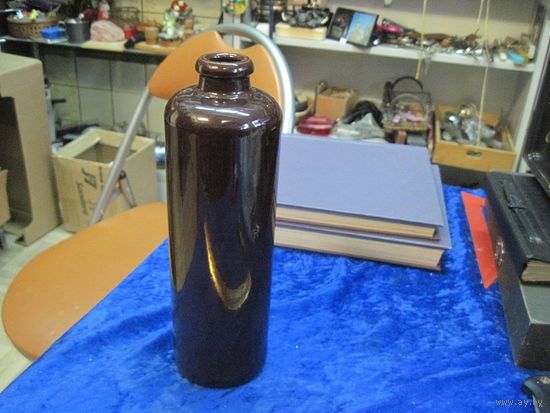 Бутылка керамическая 22 см.