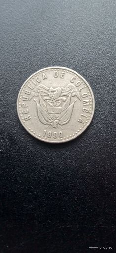 Колумбия 50 песо 1990 г.