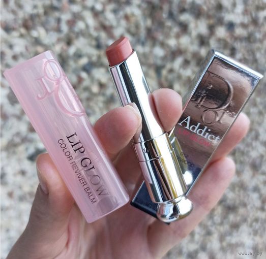 Бальзам для губ Dior Addict Lip Glow Natural Glow Custom Color Reviving Lip Balm 3.2 gr в оттенке 012 Rosewood