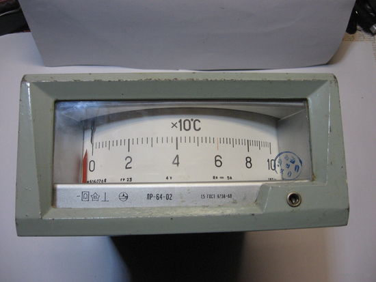 Разные приборы для задания и поддержания температуры (10 моделей )