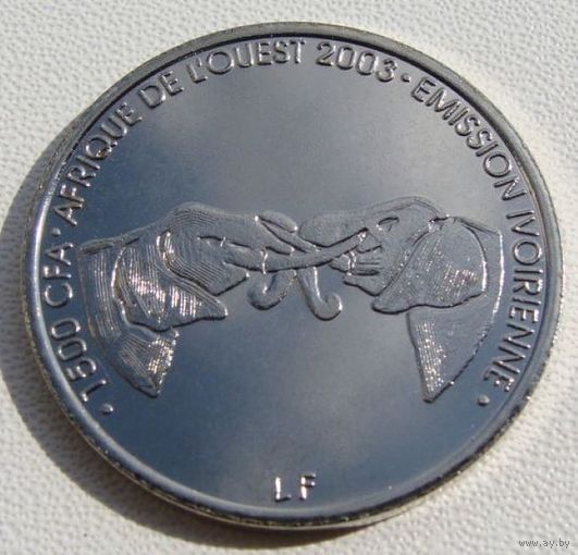 Кот-д'Ивуар. 1500 франков 2003 год UC#200 "Саванный слон"  Тираж: 1.200 шт