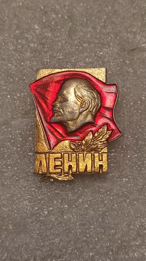 Знак значек Ленин,200 лотов с 1 рубля,5 дней!