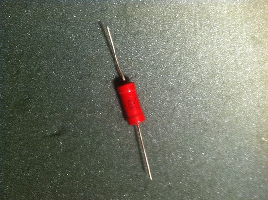 Резистор 2,2 кОм (МЛТ-2, цена за 1шт)