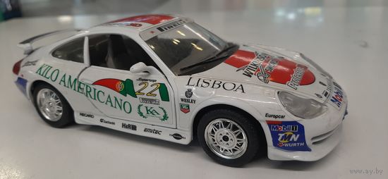 Porsche 912 Carrera (Bburago)