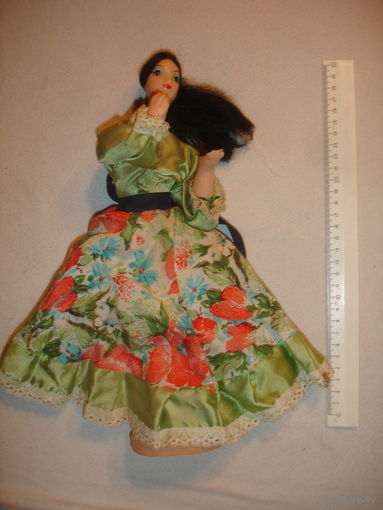 Кукла СССР цыганка в платье