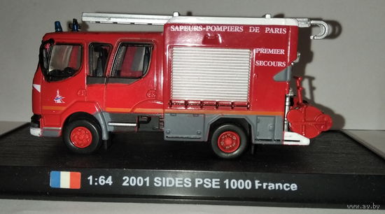 Модель пожарной машины SIDES PSE 1000 No 43 из коллекции Wozow Strazackich Польша