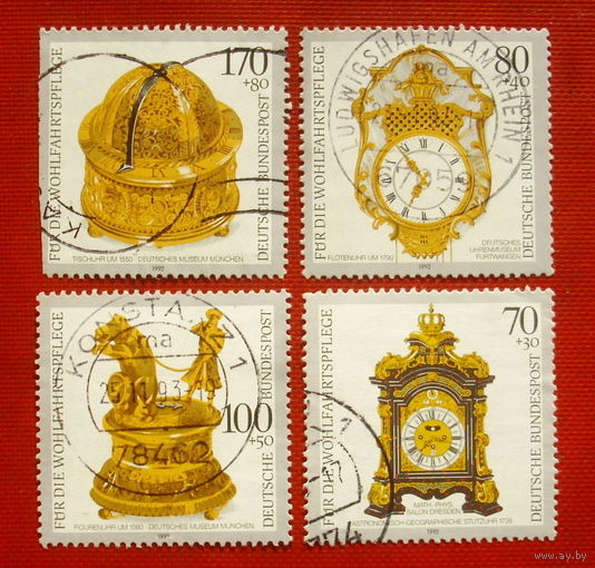 Германия. ФРГ. Часы. ( 4 марки ) 1992 года. 11-2.