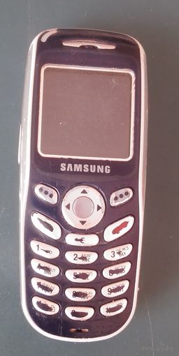 Телефон Самсунг SGH-X100 на запчасти.