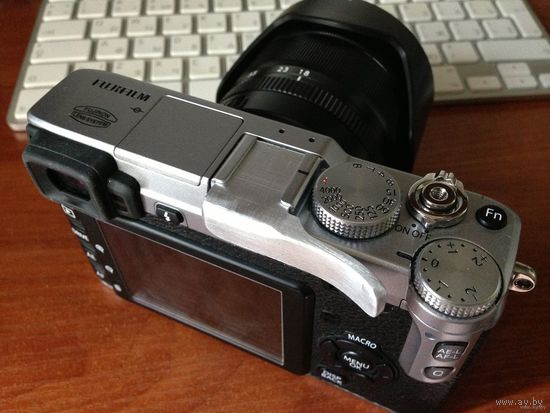 Fujifilm X-E1 Kit 18-55mm F2.8-4.0 Silver