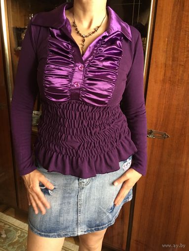 Блуза кофточка 44-46 женственная Италия
