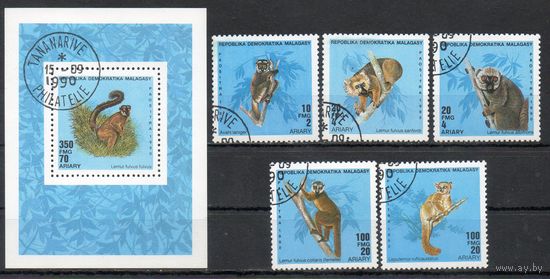 Лемуры Мадагаскар 1990 год серия из 1 блока и 5 марок