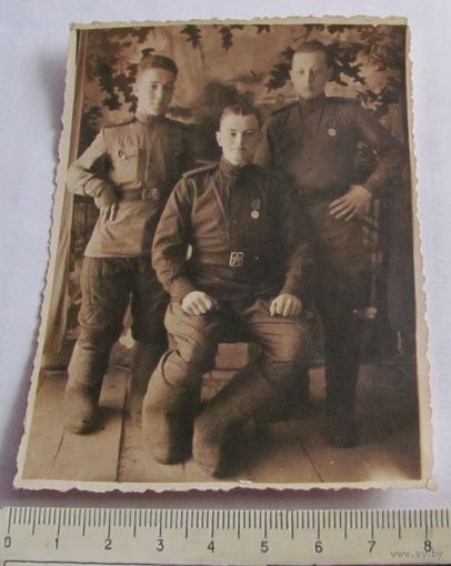 Фото 3 солдаты Победы зимняя форма