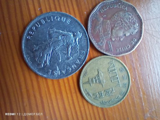 Чили 50 песо 1982, Южная Корея 10 вон 1971, Франция 5 франков 1971  -99