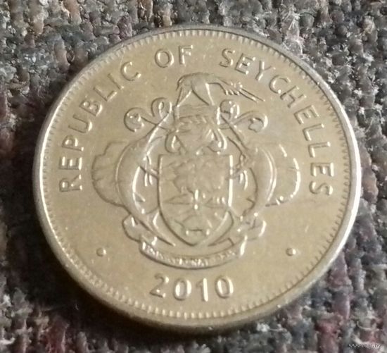 1 рупия, Сейшелы 2010 г.