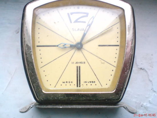 Часы настольные "SLAVA" экспортные (Made in USSR)