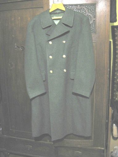 Шинель старшего офицерского состава (1991-1994гг.), двубортная шерстяная защитного цвета