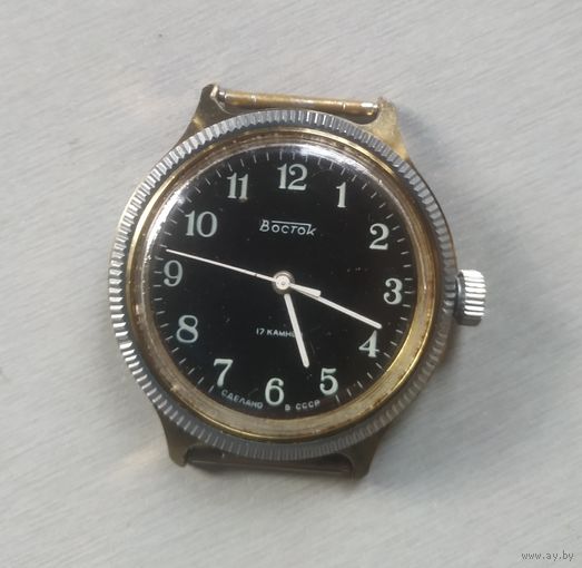 Часы наручные мужские "Восток", 17камней, ЧЧЗ, /редкие/, (вторая половина 80-х) позолота 10 мкм, СССР.
