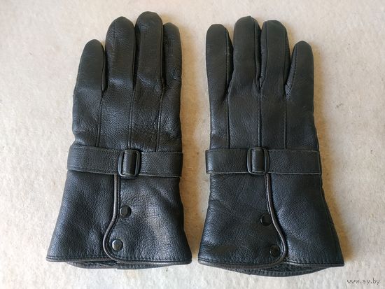 Мотоциклетные кожаные утепленные перчатки.