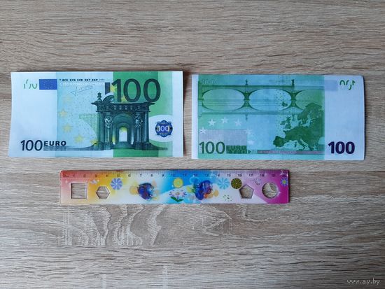 Сувенирные банкноты 100 евро 10шт.