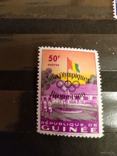 1960 Гвинея олимпиада спорт флаг дорогая чистая клей MNH** (4-11)