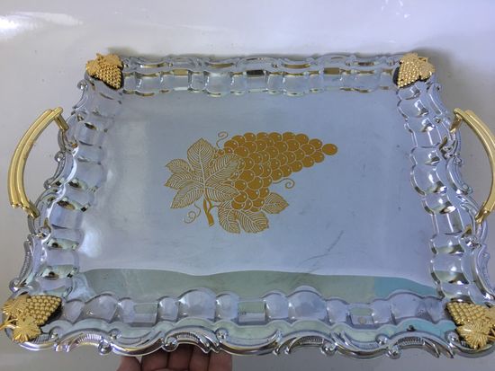 Поднос металл серебристый и золотая роспись виноградная лоза