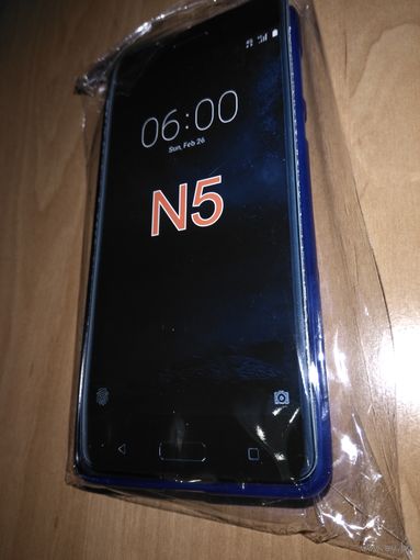 Силиконовый бампер для Nokia 5. Защитное стекло в подарок.