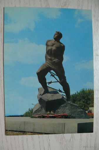 ДМПК-1978, Казань. Памятник Мусе Джалилю; чистая.