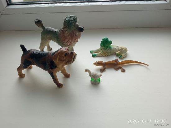 Лот игрушек Животные