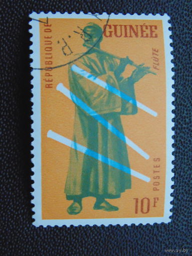 Гвинея 1977 г. Флейта.