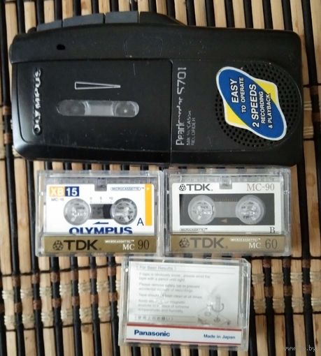 Диктофон "Ольмпус" + 3 кассеты