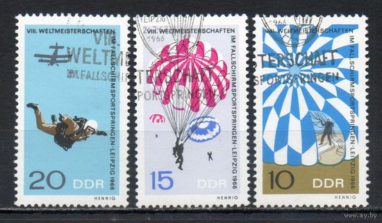VIII чемпионат мира по парашютному спорту в Лейпциге ГДР 1966 год серия из 3-х марок