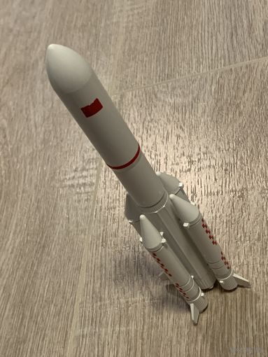 Модель Ракеты. Метал