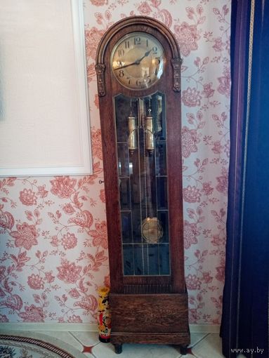 Часы напольные старинные, 195в х 40ш х 17г см. в рабочем хорошем состоянии, видео работы. торг
