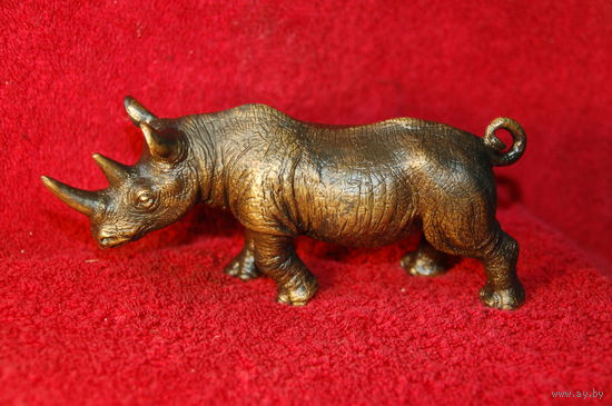 Статуэтка носорог , бронза