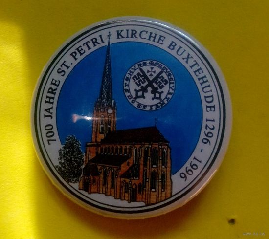 Значок "700 лет Протестантской церкви Святого Петри в ганзейском городе Букстехуде"