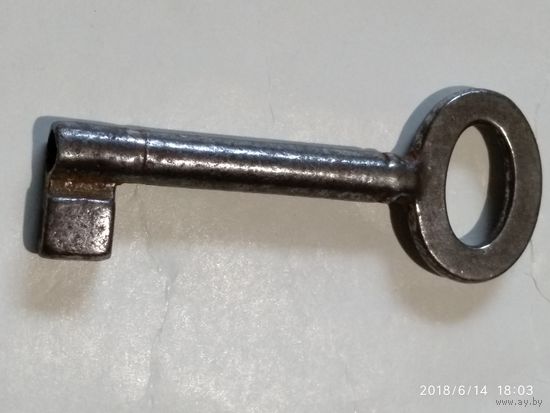 Старинный ключ. Начало XX-го века. Длина 58 мм.