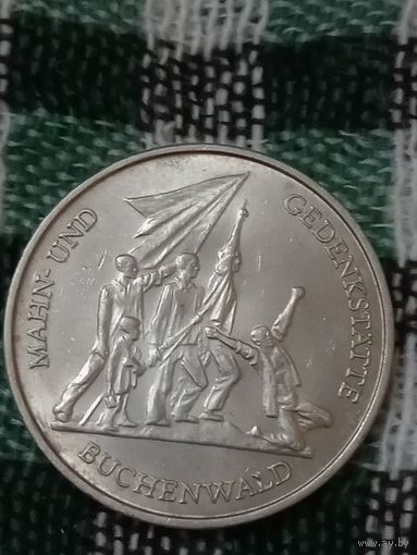 ГДР 10 марок 1972 Бухенвальд