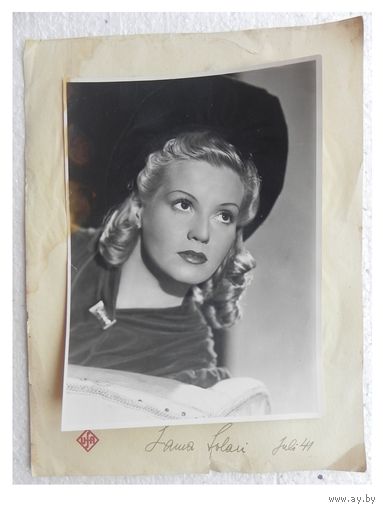 Портретное фото с автографом актриса UFA Лаура Солари июль 1941