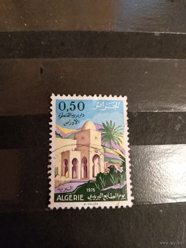 1975 Алжир почтовое отделение в Аль Кантаре архитектура флора (4-15)