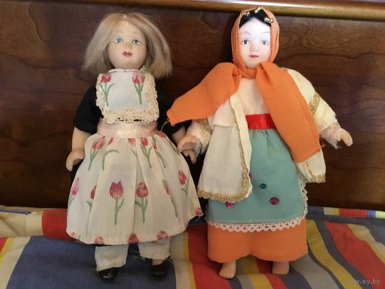 Кукла Коллекционная в национальных костюмах Фарфор  Англия 1 шт