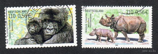 Германия.  Mi:DE 2182,2183.Горная горилла (Gorilla beringei beringei). Индийский носорог (Rhinoceros unicornis).: Вымирающие виды, 2001 г. 2001 г.