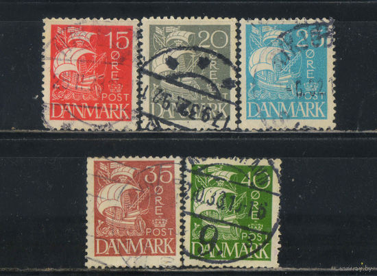 Дания 1927-40 Вып Каравелла Фон гладкий Стандарт #168-170,172-3