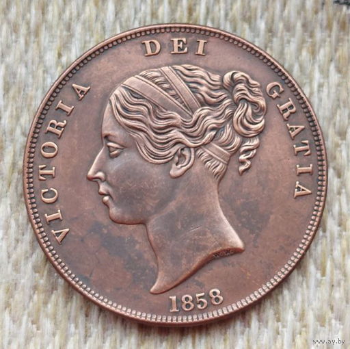 Великобритании 1 пенни 1858 года. Королева Виктория. Британия.