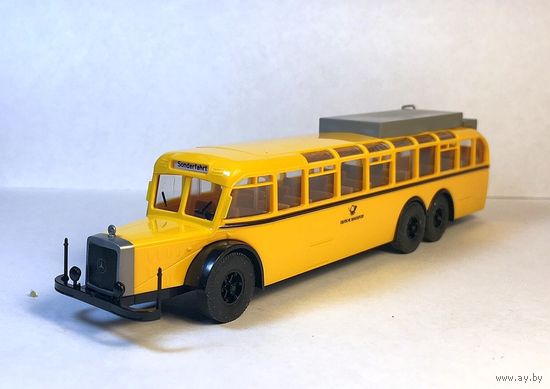 Автобус Mercedes-Benz от Brekina 1/87