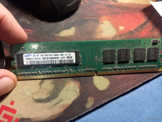 Оперативная память DDR 1 Гб.