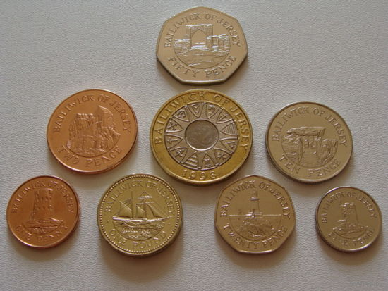 Остров Джерси. набор 8 монет  1,2,5,10,20,50 пенсов, 1,2 фунта  1998-2008 год