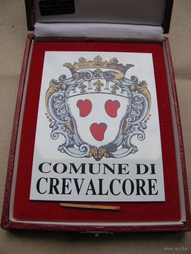 Плакетка. Герб города Кревалькоре, провинция Болонья, Италия. в коробке.