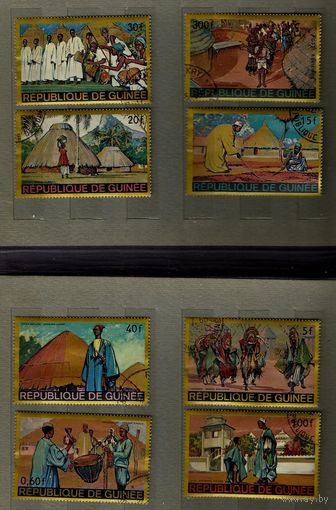 Гвинея 1968 Региональные костюмы и быт 12 марок полная серия
